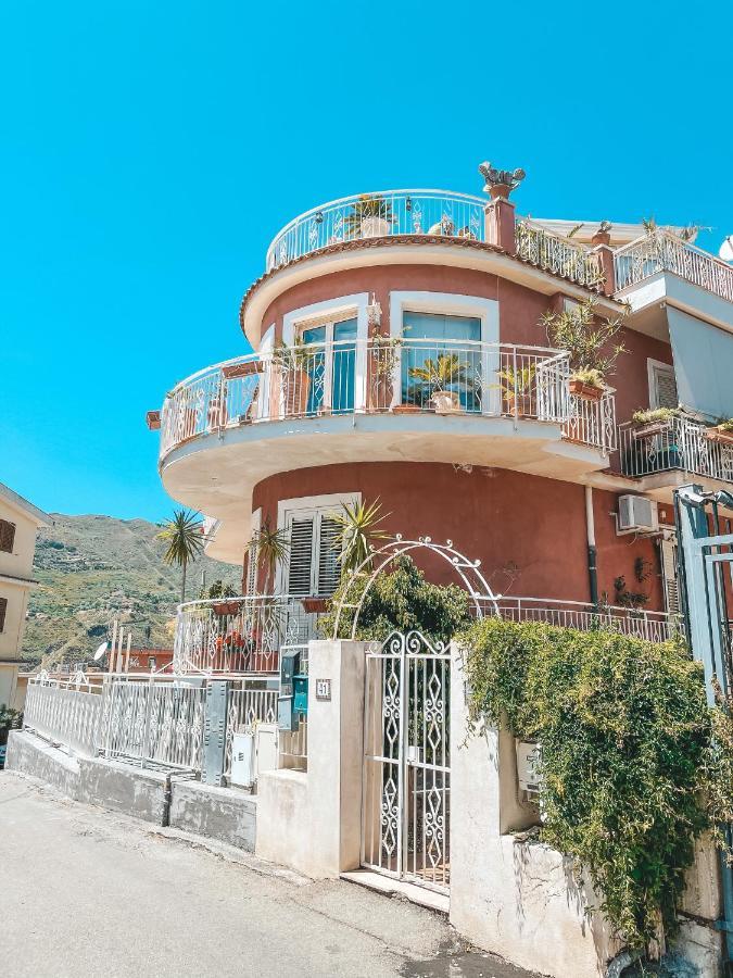 Etna Apartment 타오르미나 외부 사진